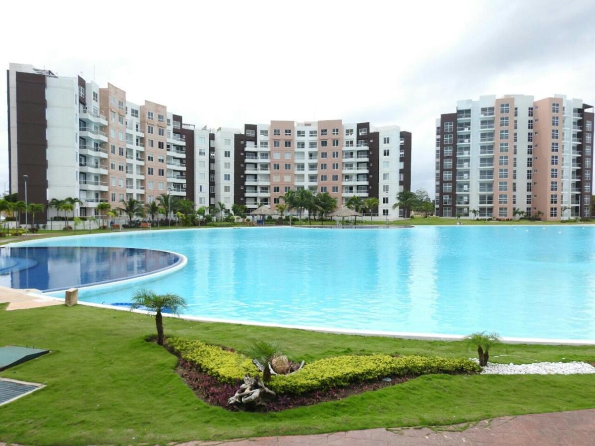 Departamento En Cancun Con 7 Albercas Tipo Playa Y Laguna Экстерьер фото